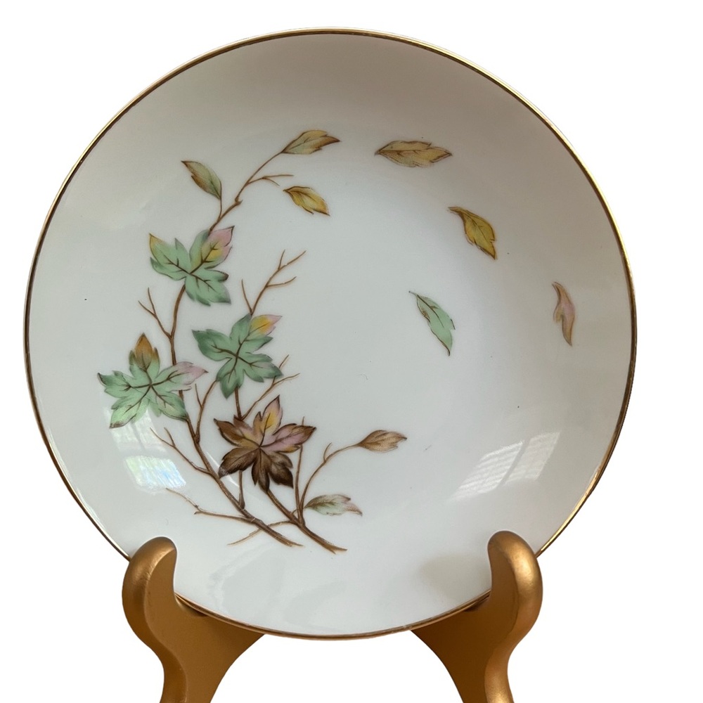 Halsey China Porcelain Swirling Leaves Fruit Dessert Sauce Bowls - Set of 6